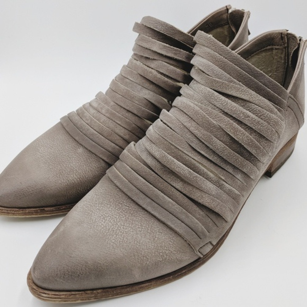 Laser cut booties like Free people lost valley